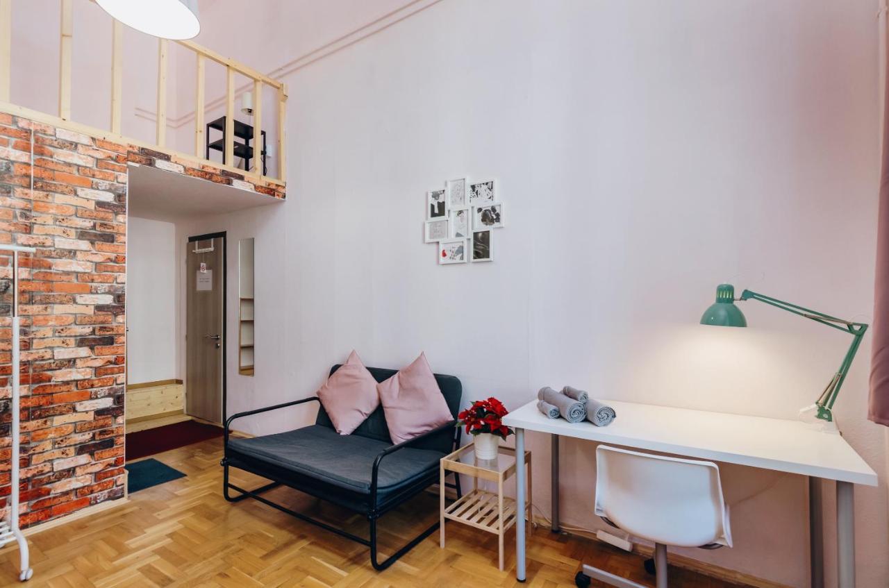 Budapest Three Cats Hostel Exterior photo